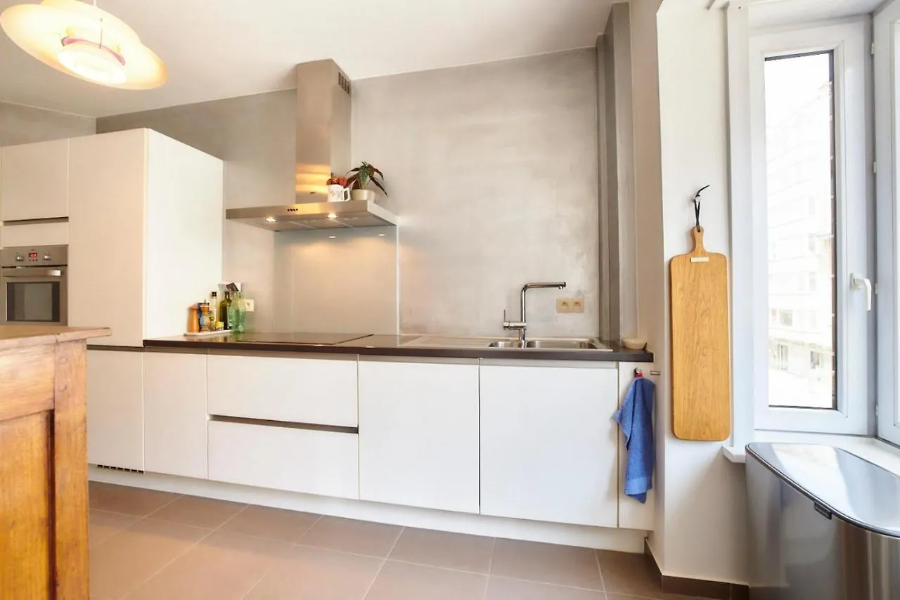 Peerd Oostende 아파트